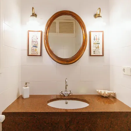 Casa Rural Platja D'aro, 3 Dormitorios, 7 Personas - Es-329-29 *