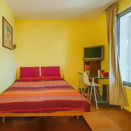 Casa Rural Platja D'aro, 3 Dormitorios, 7 Personas - Es-329-29 *